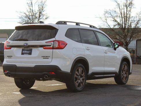 New 2026 Subaru Ascent Limited Bronze image 6