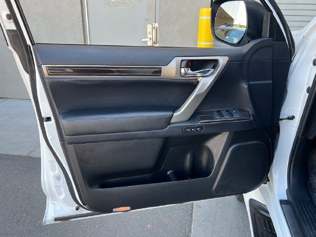 Used 2021 Lexus GX 460 Premium AWD/4WD image 28