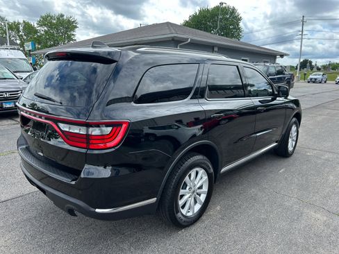 Used 2019 Dodge Durango SXT AWD/4WD image 3
