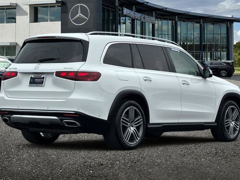 Certified 2024 Mercedes-Benz GLS 450 4MATIC image 4