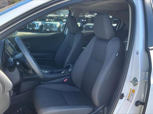 Used 2021 Honda HR-V EX image 23