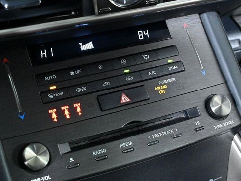 Used 2019 Lexus IS 300 F Sport w/ F Sport Package image 21