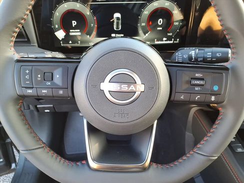 New 2026 Nissan Kicks SR w/ Cold Weather Package image 12