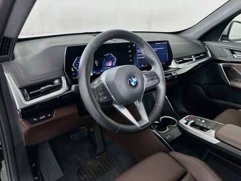 Used 2023 BMW X1 xDrive28i w/ Convenience Package AWD/4WD image 9