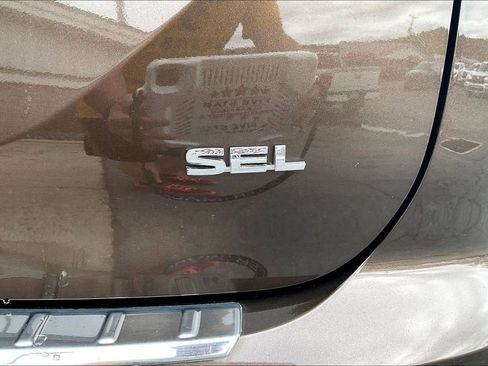 Used 2023 Mitsubishi Outlander SEL AWD/4WD image 8