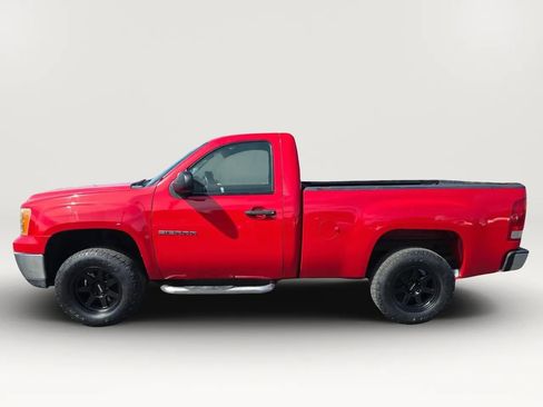 Used 2011 GMC Sierra 1500 SLE w/ SLE Preferred Package AWD/4WD image 2