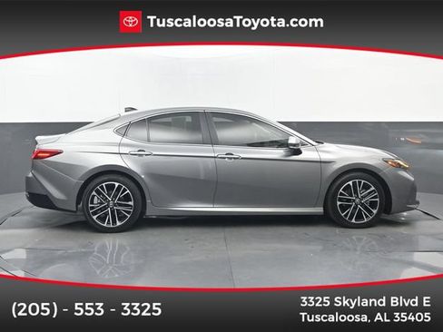 Used 2026 Toyota Camry XLE w/ Premium Plus Package FWD image 1
