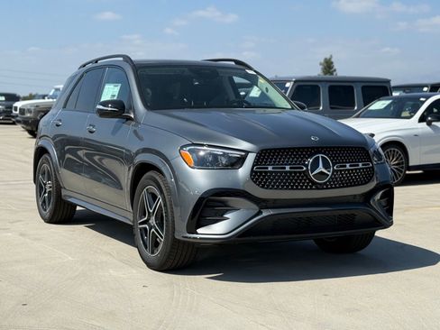 New 2026 Mercedes-Benz GLE 450 4MATIC image 2
