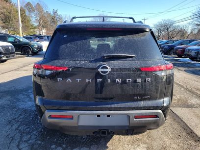 New 2026 Nissan Pathfinder SL w/ SL Premium Package