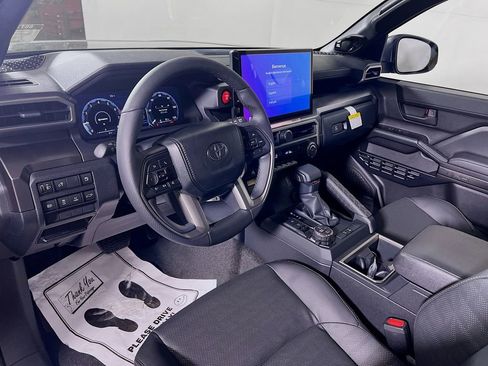New 2026 Toyota 4Runner TRD Off-Road Premium AWD/4WD image 10