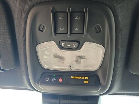 New 2026 Chevrolet Colorado ZR2 w/ Technology Package AWD/4WD image 20