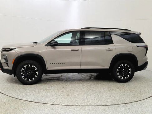 New 2026 Chevrolet Traverse Z71 w/ Driver Confidence Package image 4