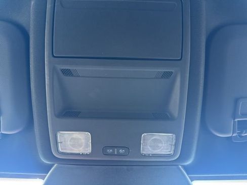 Certified 2025 Ford Escape ST-Line Select AWD/4WD image 30