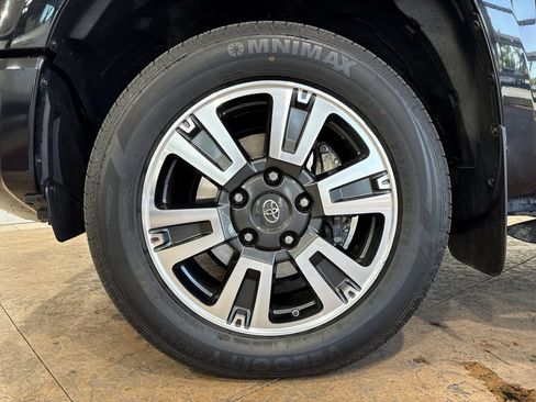 Used 2019 Toyota Tundra SR5 w/ TRD Sport Package AWD/4WD image 10