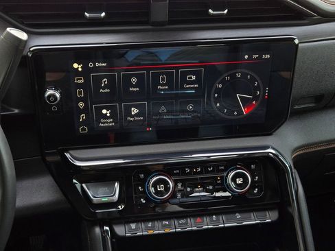 Used 2024 GMC Sierra 2500 AT4 w/ AT4 Premium Plus Package image 18