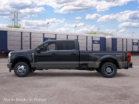 New 2026 Ford F350 King Ranch w/ FX4 Off-Road Package AWD/4WD image 3
