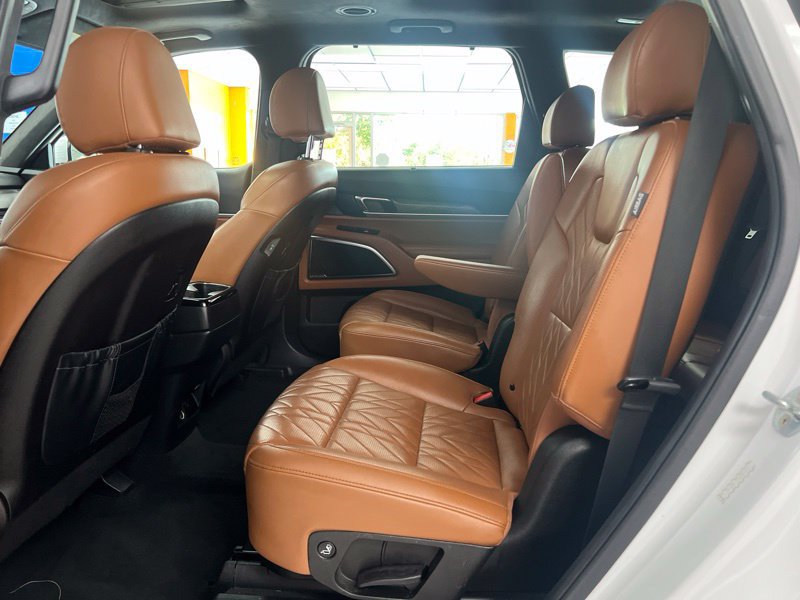 Used 2023 Kia Telluride SX Prestige X-Pro AWD/4WD image 17