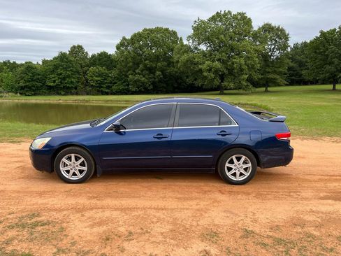 Used 2004 Honda Accord EX image 5