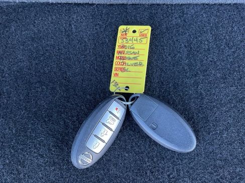 Used 2016 Nissan Rogue SL w/ SL Premium Package image 24