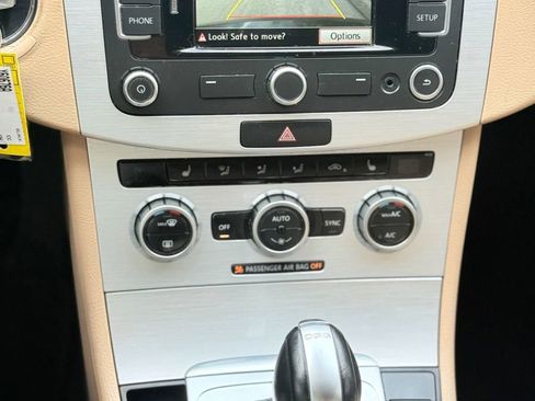 Used 2015 Volkswagen CC R-Line image 24