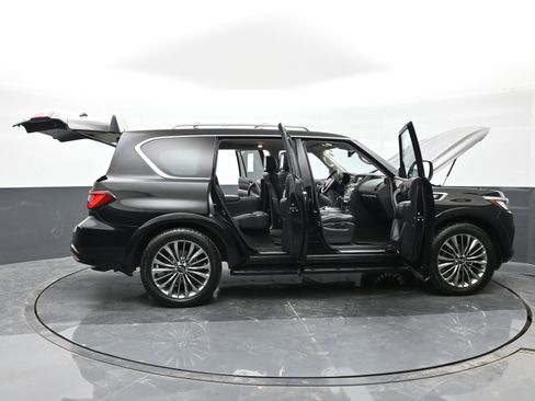 Used 2018 INFINITI QX80 4WD w/ Deluxe Technology Package image 50