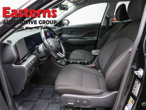 Used 2024 Hyundai Kona SEL w/ Convenience Package FWD image 14