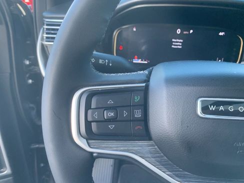 Used 2022 Jeep Wagoneer Series II w/ Premium Group I image 21