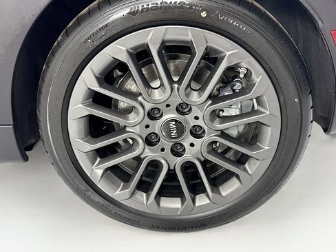 New 2026 MINI Cooper 2-Door Hardtop FWD image 28