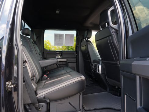 Used 2021 Ford F350 Platinum AWD/4WD image 32