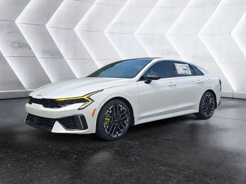 New 2026 Kia K5 GT image 1
