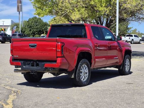 Used 2024 Toyota Tacoma SR5 AWD/4WD image 6