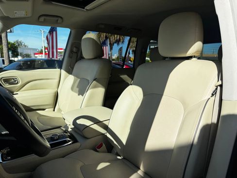 Used 2022 INFINITI QX80 Luxe w/ Cargo Package image 18