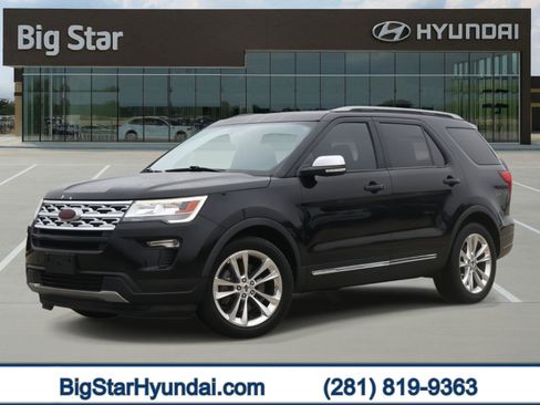 Used 2019 Ford Explorer XLT w/ Equipment Group 202A image 1