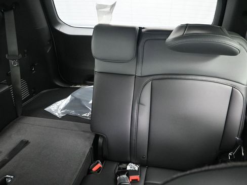 New 2027 Kia Telluride SX X-Line AWD/4WD image 32