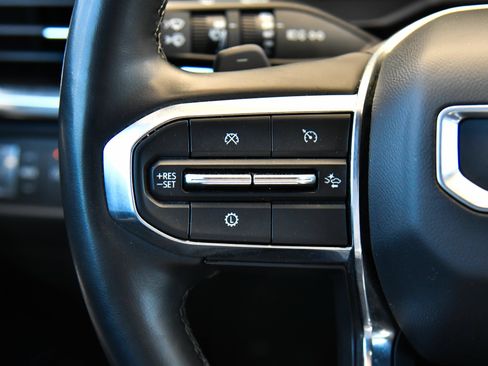 Used 2024 GMC Acadia Elevation FWD image 37