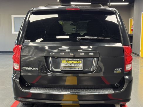 Used 2018 Dodge Grand Caravan GT image 5