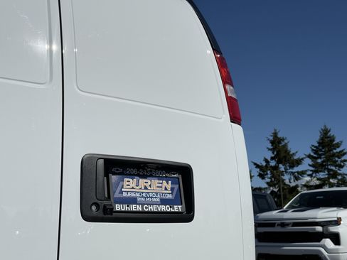 New 2026 Chevrolet Express 2500 w/ Driver Convenience Package RWD image 34