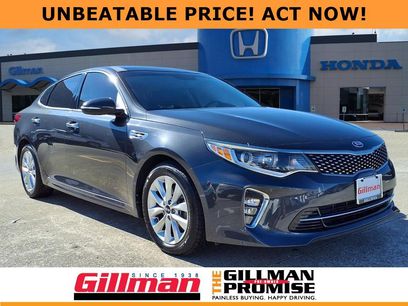 Used 2018 Kia Optima S w/ Panoramic Sunroof Package