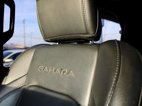 Used 2023 Jeep Wrangler Unlimited Sahara w/ Cold Weather Group image 22