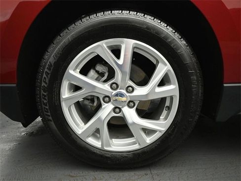 Used 2019 Chevrolet Equinox LT image 32