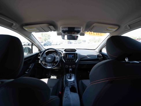 Used 2020 Subaru Crosstrek 2.0i Premium AWD/4WD image 19