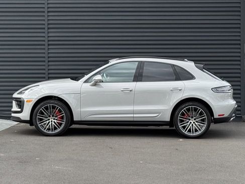 New 2026 Porsche Macan S image 2