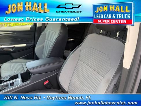 Used 2018 Ford Escape SE w/ SE Sport Appearance Package FWD image 7