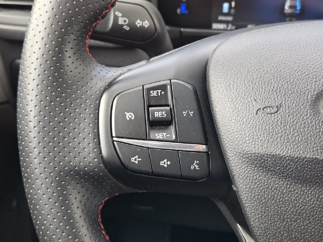 Used 2025 Ford Escape ST-Line AWD/4WD image 37