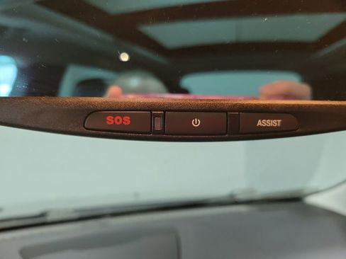 Used 2019 Jeep Cherokee Limited w/ Luxury Group image 50