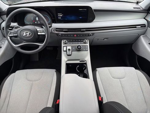 Used 2023 Hyundai Palisade SE image 28
