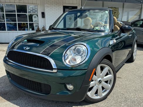 Used 2009 MINI Cooper S FWD image 1