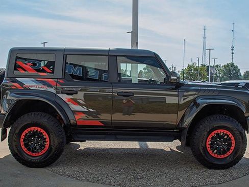 Used 2024 Ford Bronco Raptor image 6