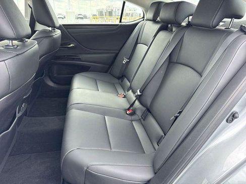 Certified 2024 Lexus ES 350 w/ Premium Package FWD image 23