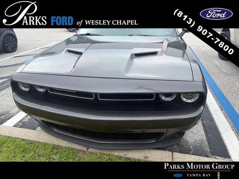 Used 2023 Dodge Challenger SXT RWD image 1